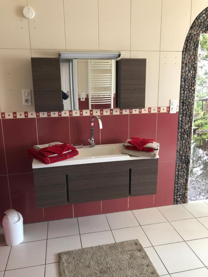 Le Jardin Des Roses Bed & Breakfast Gerponville Luaran gambar