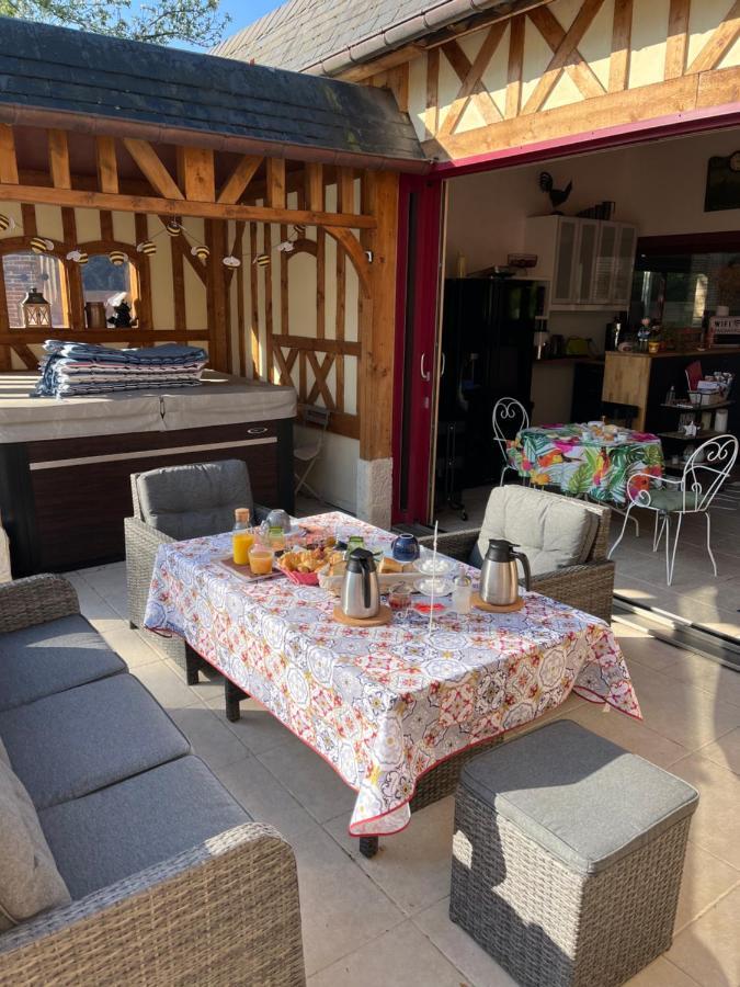 Le Jardin Des Roses Bed & Breakfast Gerponville Luaran gambar